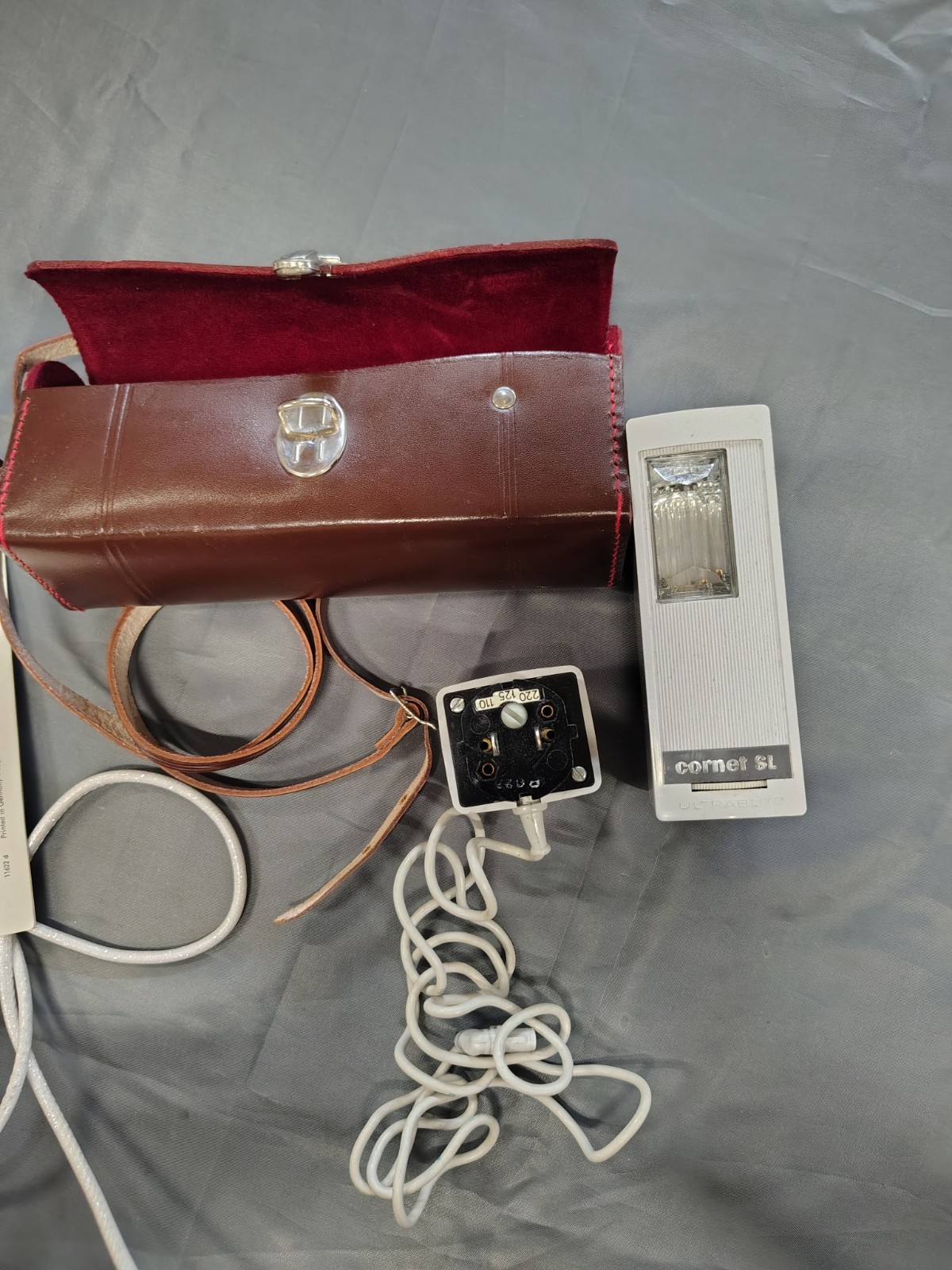 VTG FLASH ULTRABLITZ Electronic Charger Power Cord Leather case Made in Germany