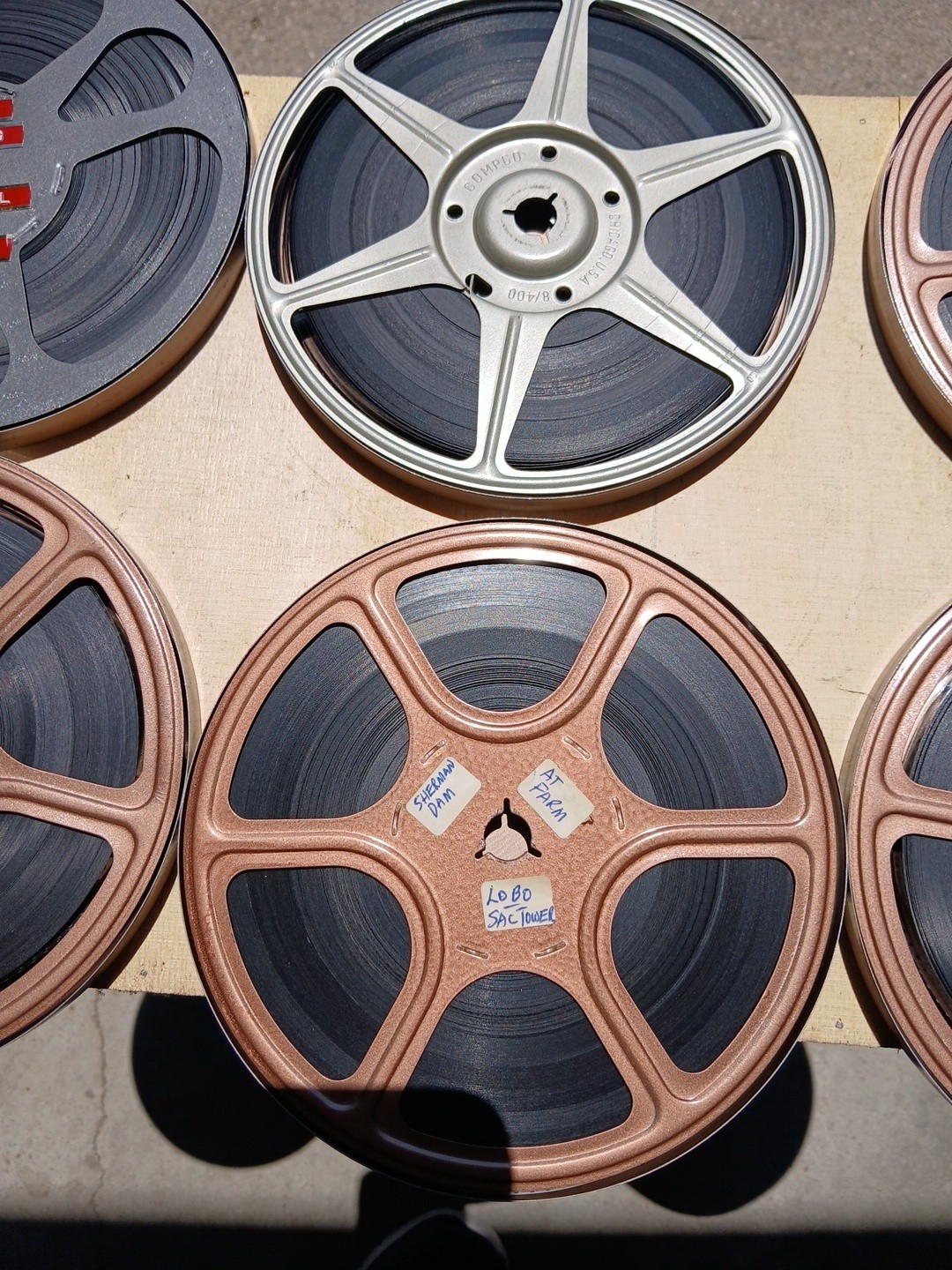 LOT OF 6 Super8 8MM HOME MOVIES 7″ CANISTERS ALL FULL With CARRYING CASE WOW!