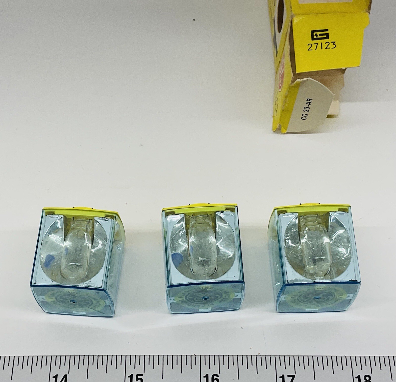 Vintage Pack of 3 GE General Electric FlashCubes Flash Cubes Camera