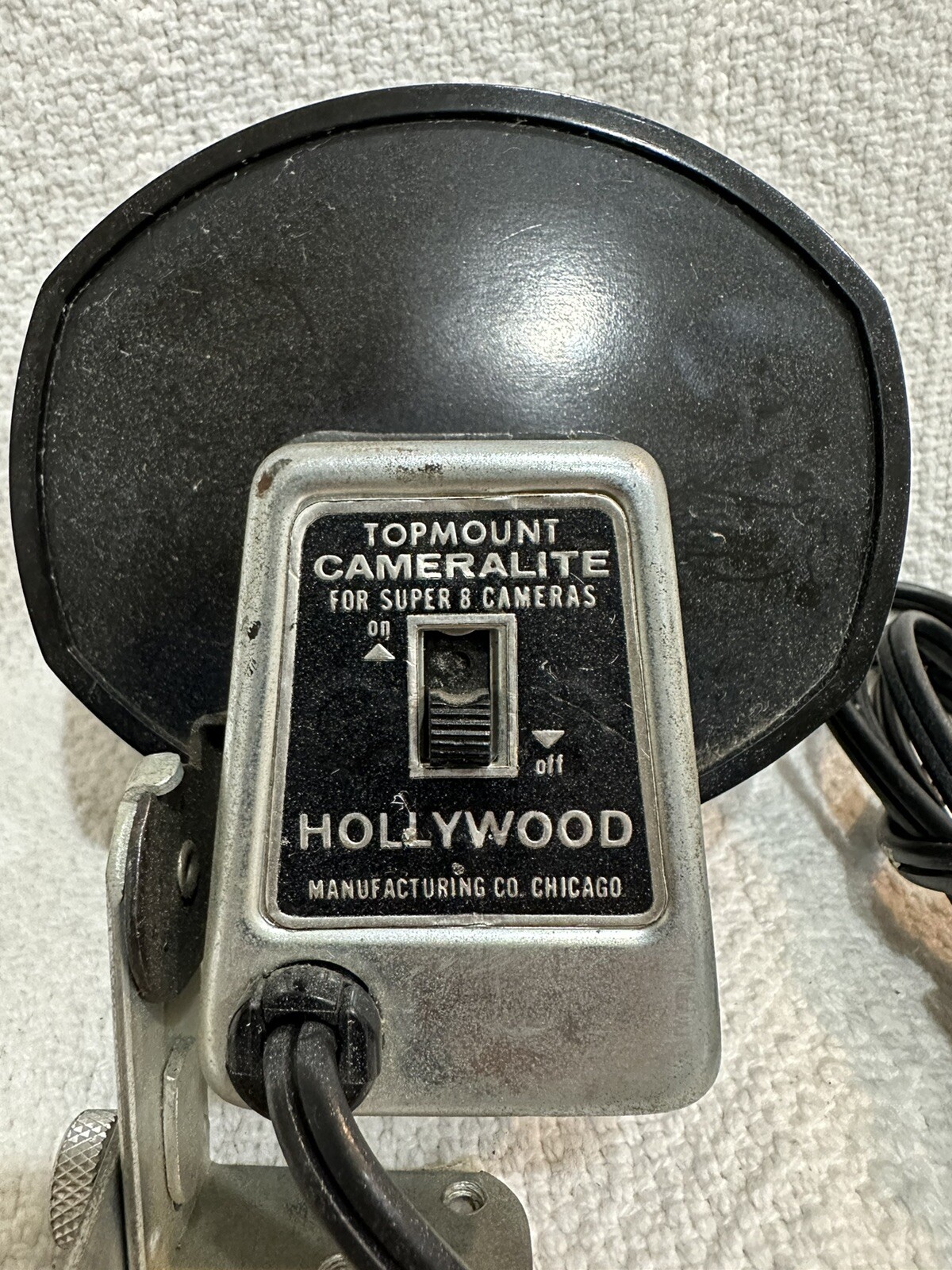 *** Vintage Top Mount Cameralite Light for Super 8 cameras – Extremely Bright