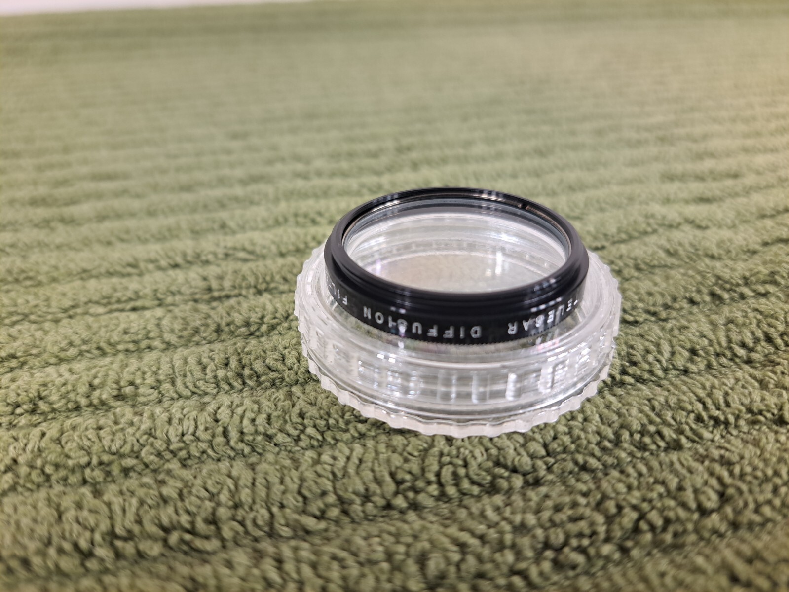 Vintage Telesar Screw In Diffusion Filter Series V (30.2 mm) w Case Japan