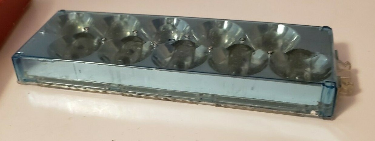 VINTAGE SYLVANNIA FLIP FLASH SUPER 10–GTE BLUE DOT FLASH BULBS–NIB