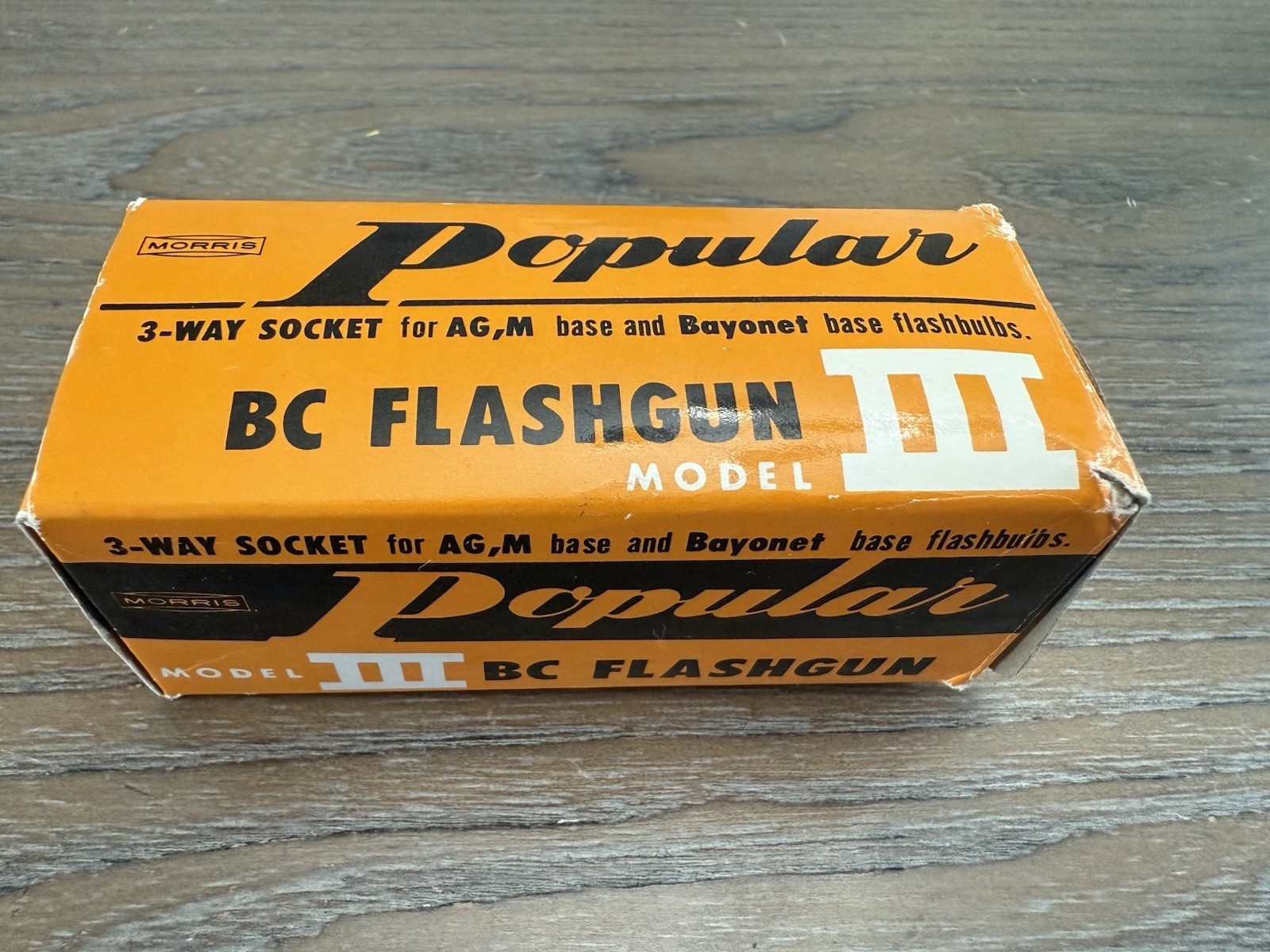 Morris Popular BC Flashgun Model III 3 Way Socket Complete. Vintage Excellent