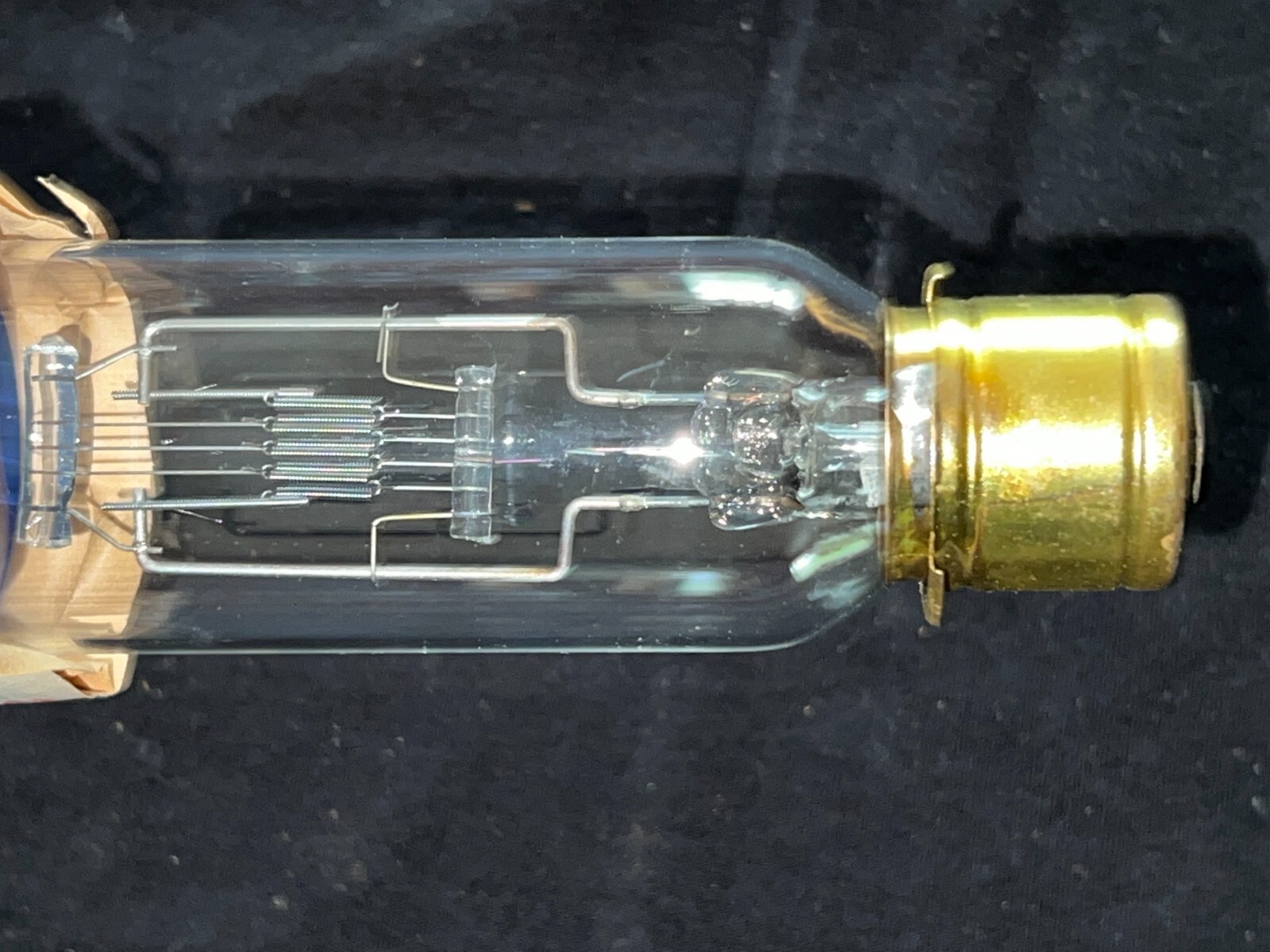 Westinghouse DDB 750W 120V Projection Lamp Bulb T12 C13D IOB
