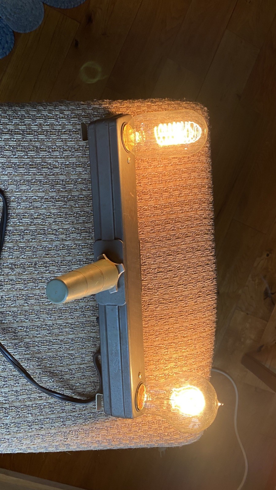 Vintage Flood Light Bar Lamp for Indoor Movies Tested & Working / no bulbs