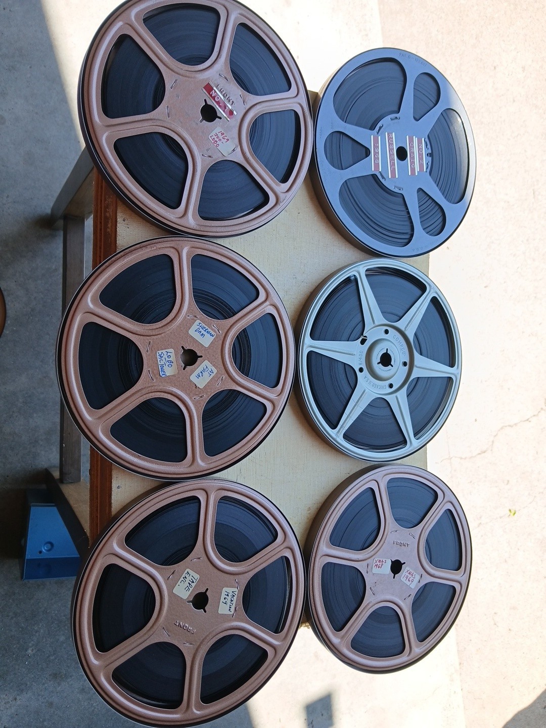 LOT OF 6 Super8 8MM HOME MOVIES 7″ CANISTERS ALL FULL With CARRYING CASE WOW!