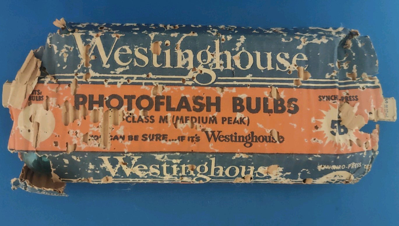 Vintage Westinghouse Photoflash Bulbs No.5B 12 Count