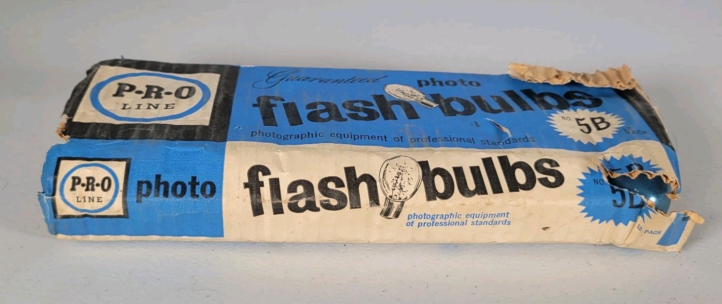 Lot of 3 Boxes Vintage P•R•O PRO Line No. 5B Photo Flashbulbs Blue