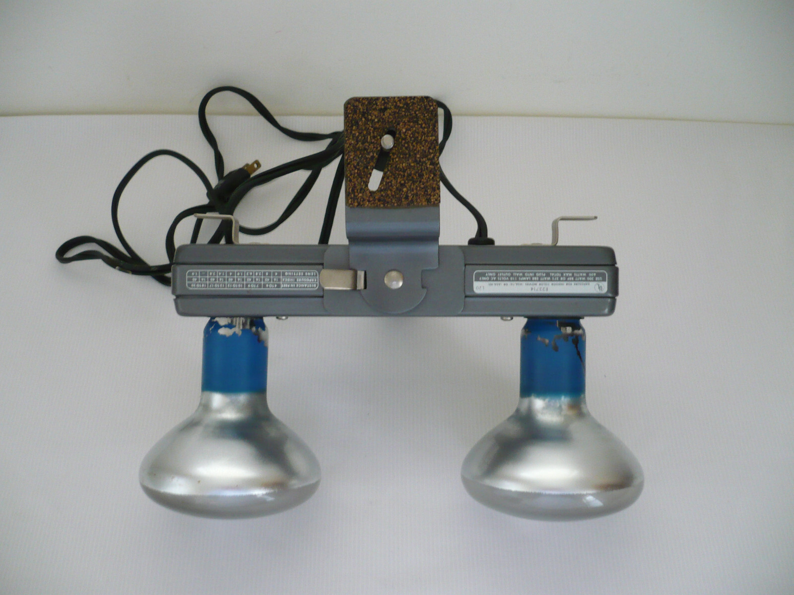 Vintage Keystone Twin Bulb Movie Light – #E23714 Works