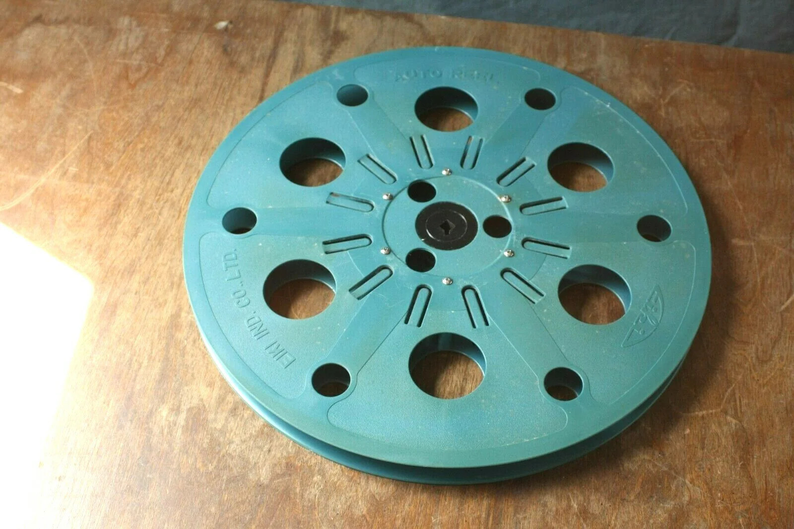 16mm Auto Reel Plastic Film Reel – 1600 ft