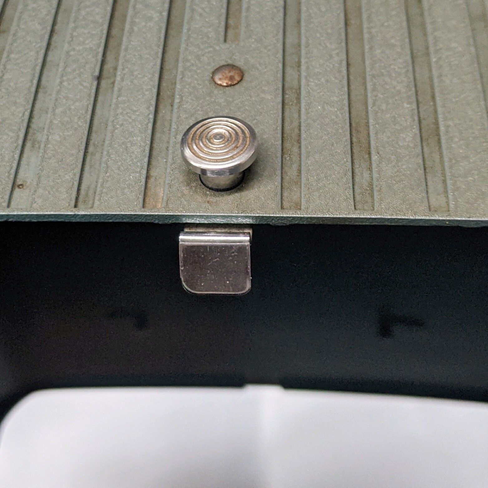 Complete Original Front Cover Replacement for Keystone 98 Projector with Screws