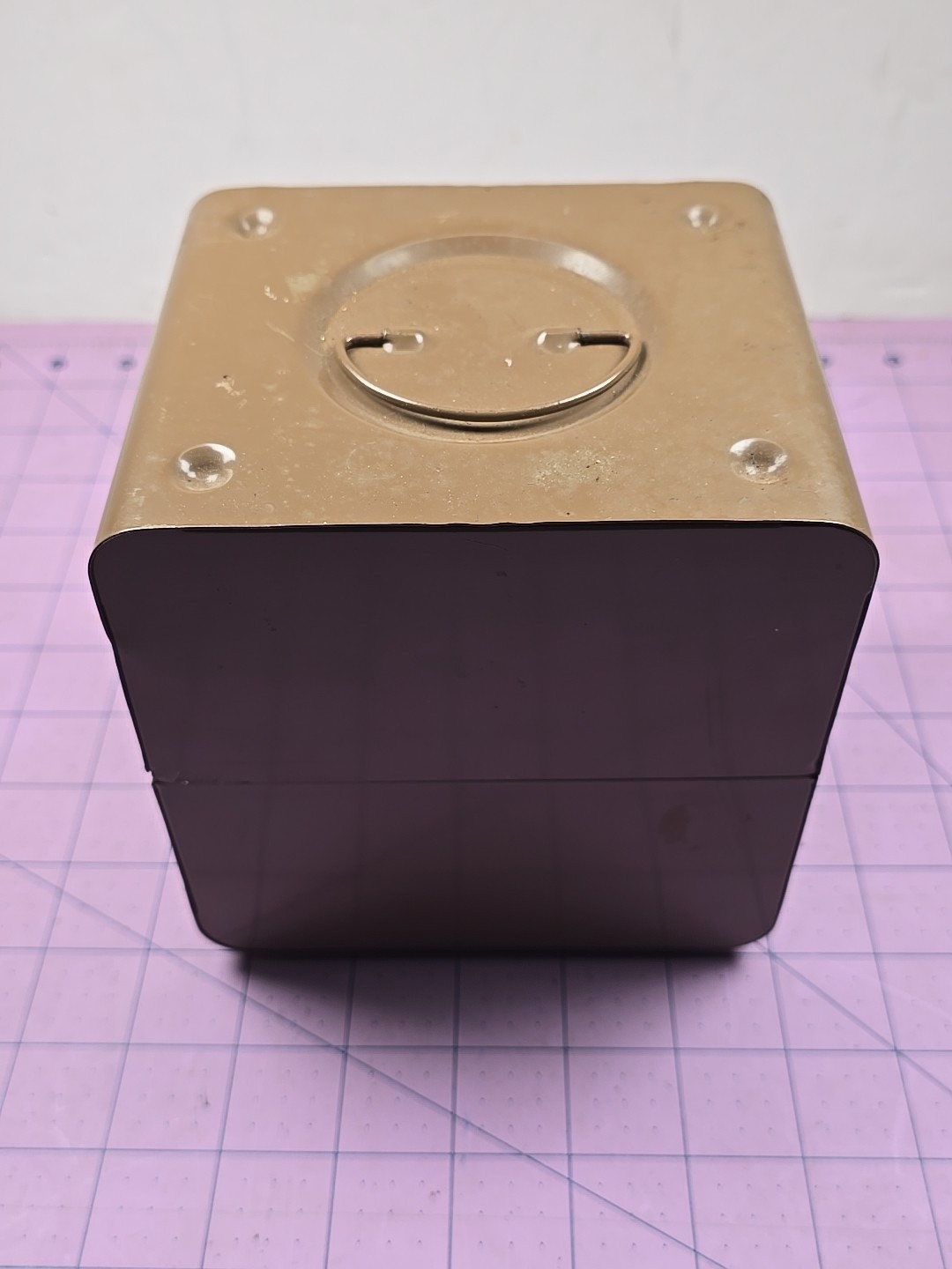 3 – 5″ 200Ft movie reels, 2 cans and carrying case – Comco and Scherer
