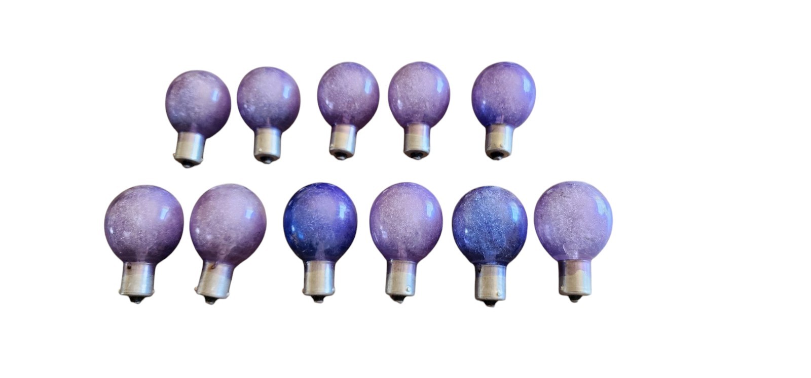 11 Vintage Blue And Purple Flashbulbs