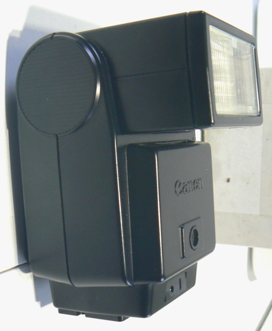 Canon Speedlite 199A Camera Hot Shoe Flash – Needs Battery Tray