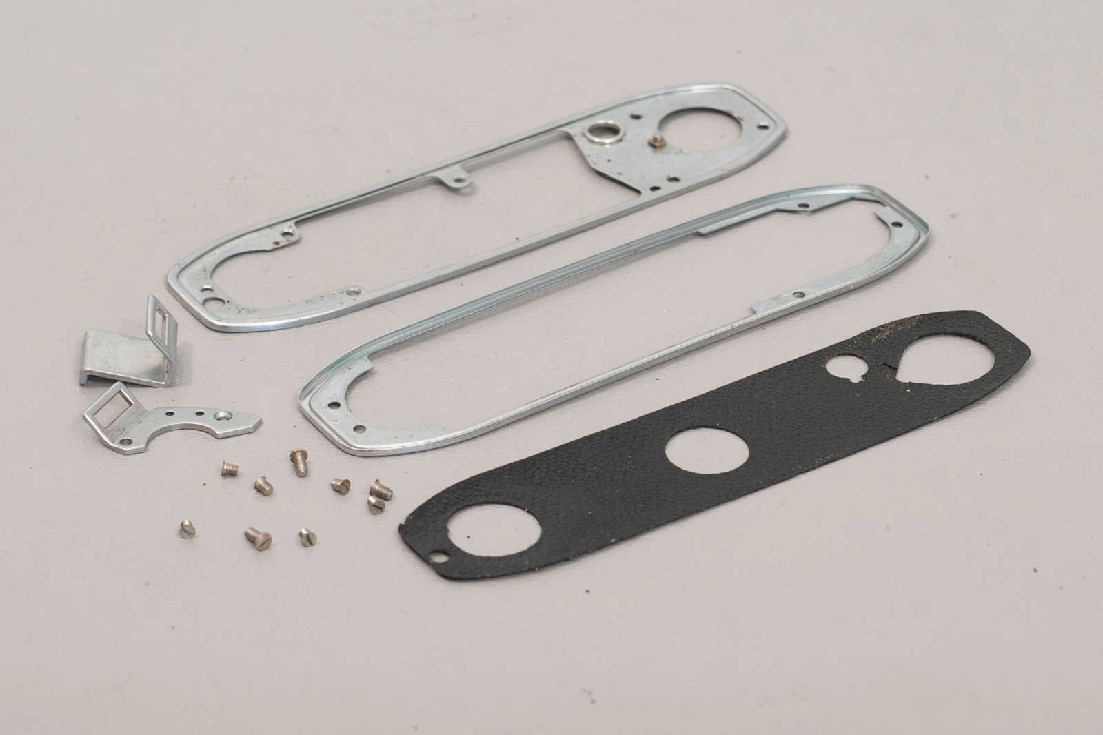 Excellent++ original made Kodak Retina Bottom & top plate replacement parts