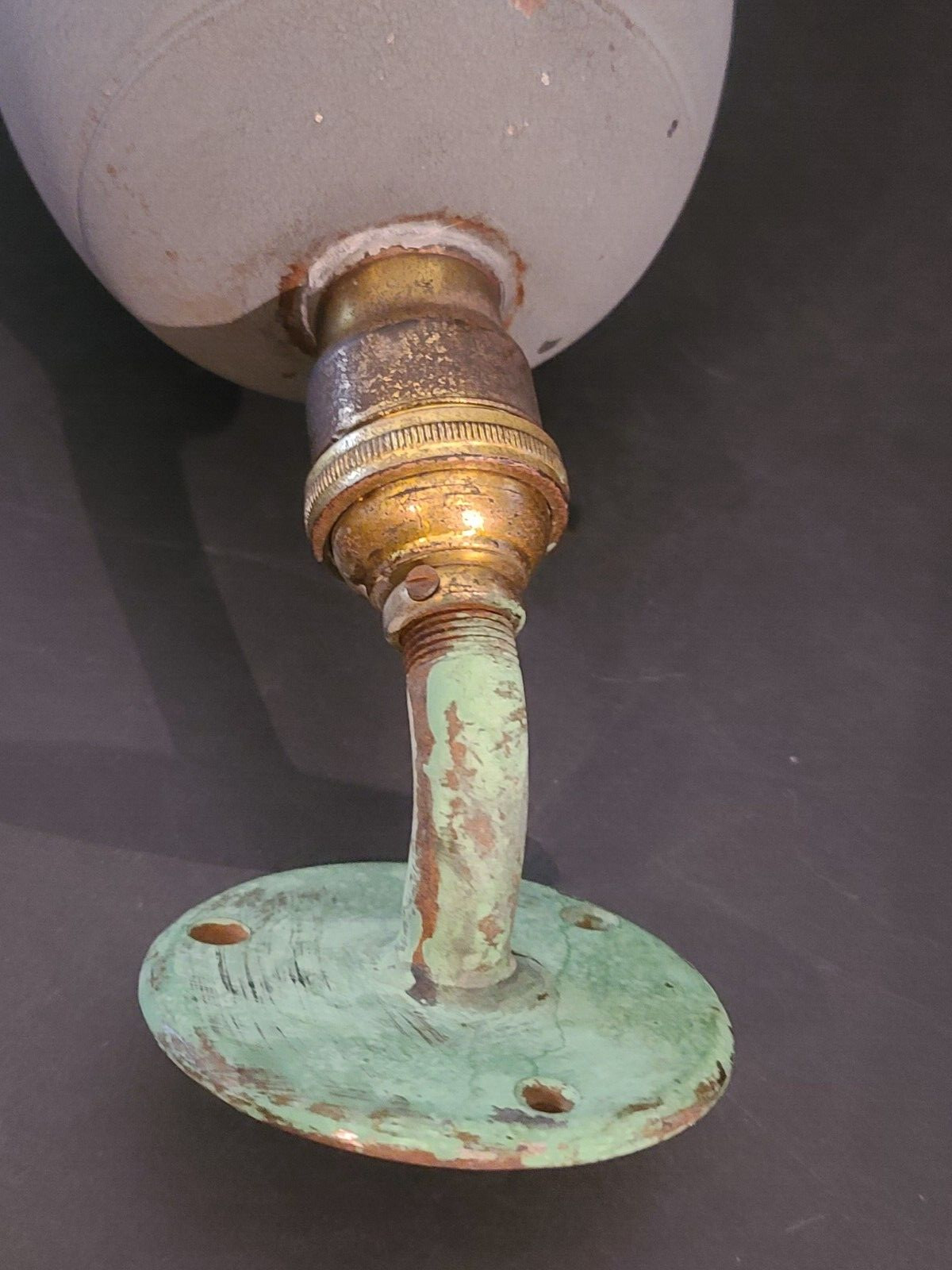 Vintage Kodak Spot Light (NEEDS REWIRED)