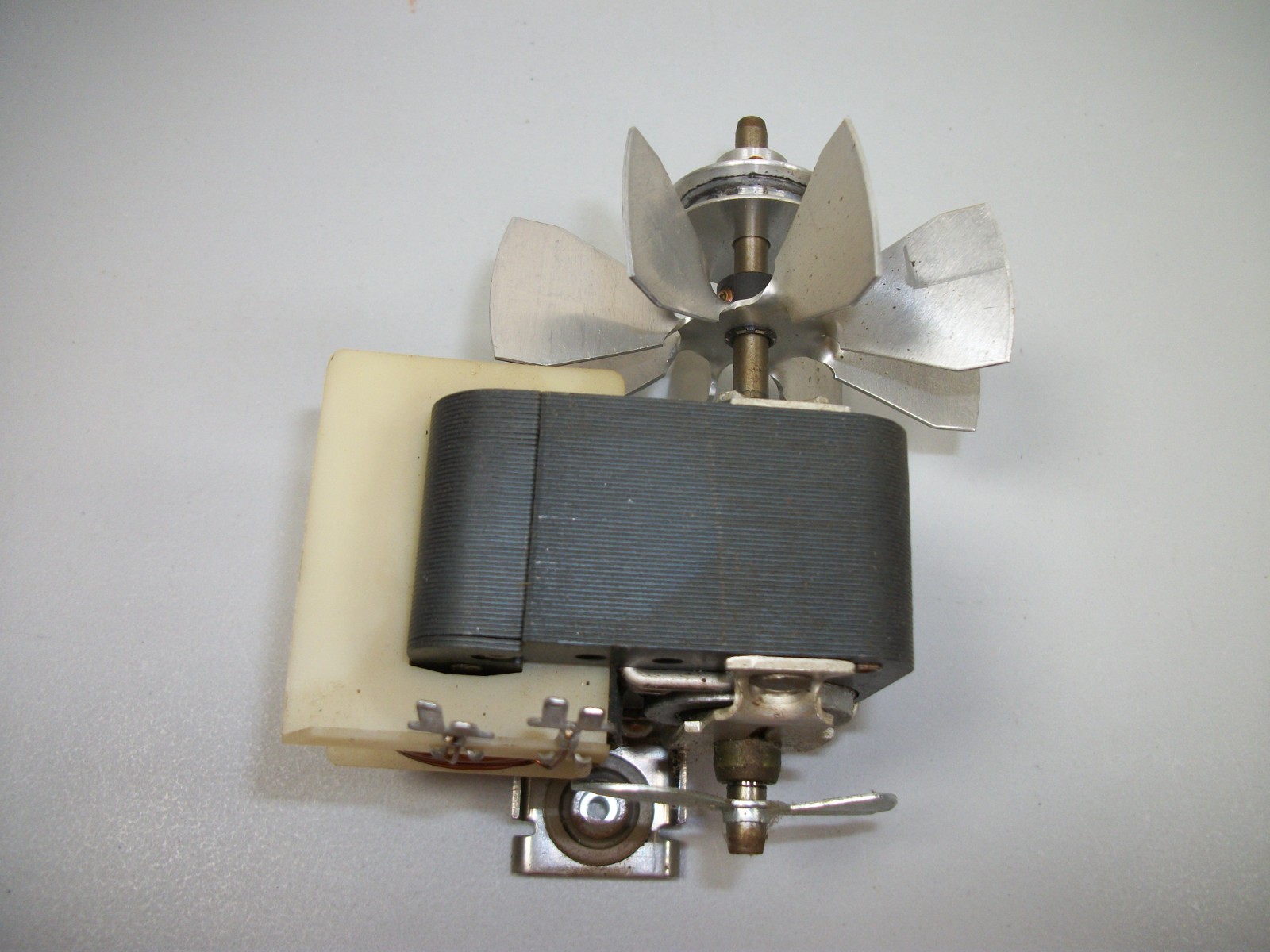 Vintage Bell & Howell 8mm Projector Motor & Fan For Type 462A Replacement Part