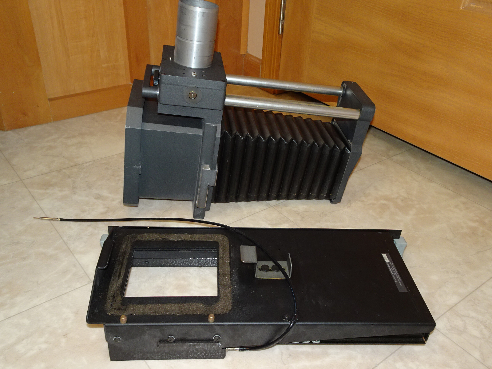 POLAROID Large Format MP4 4×5 Sliding Camera Head w/ Focusing Bellow & Macro Ex*