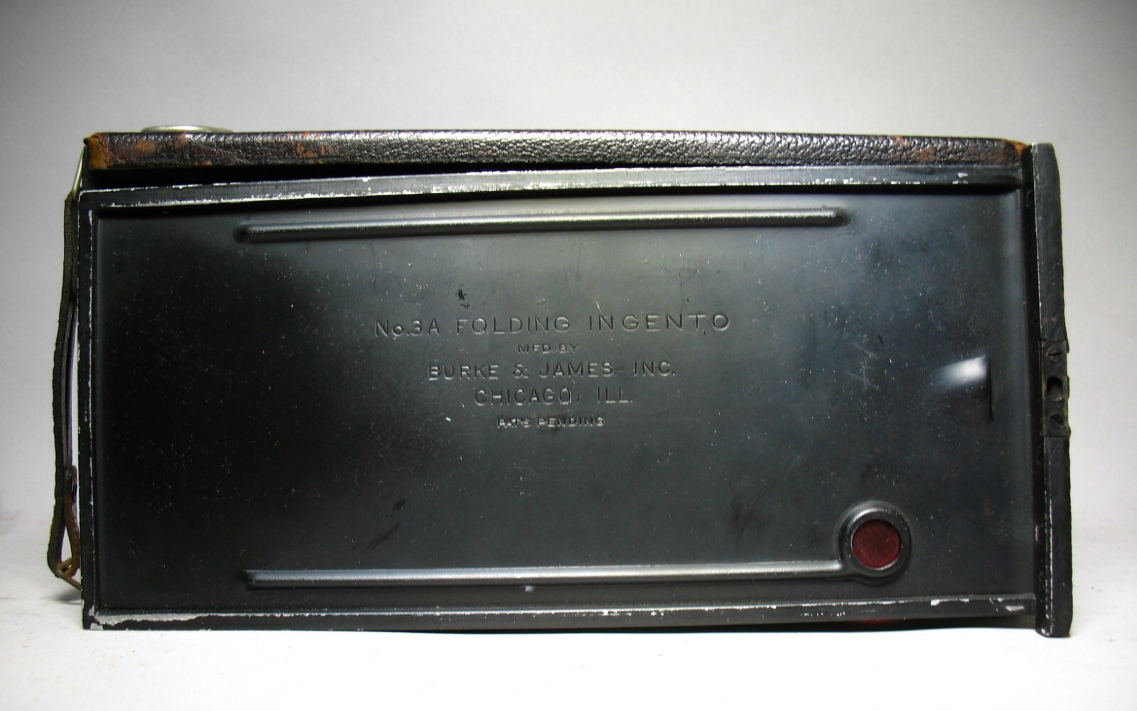 Antique Burke & James No. 3A Ingento Model 3 folding camera in working condition