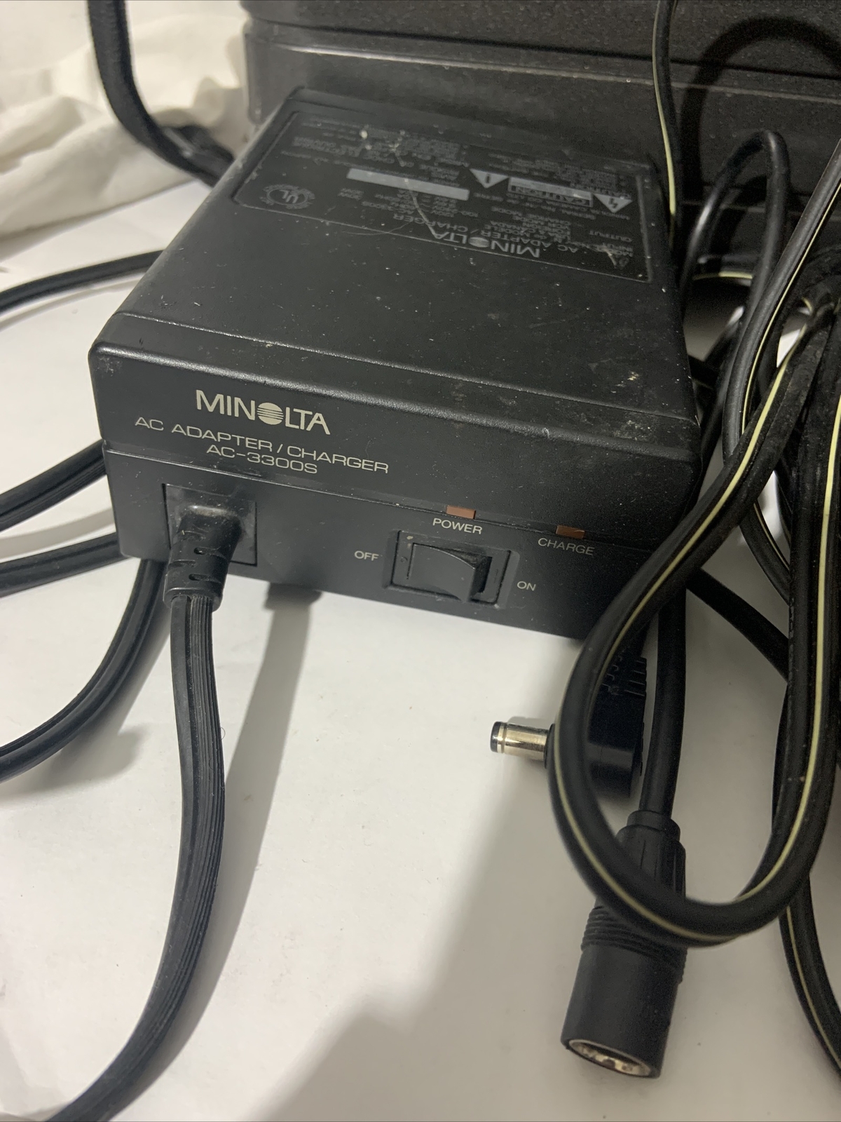 minolta cs-3300s Hard Case And Viedo/power Cables And Box
