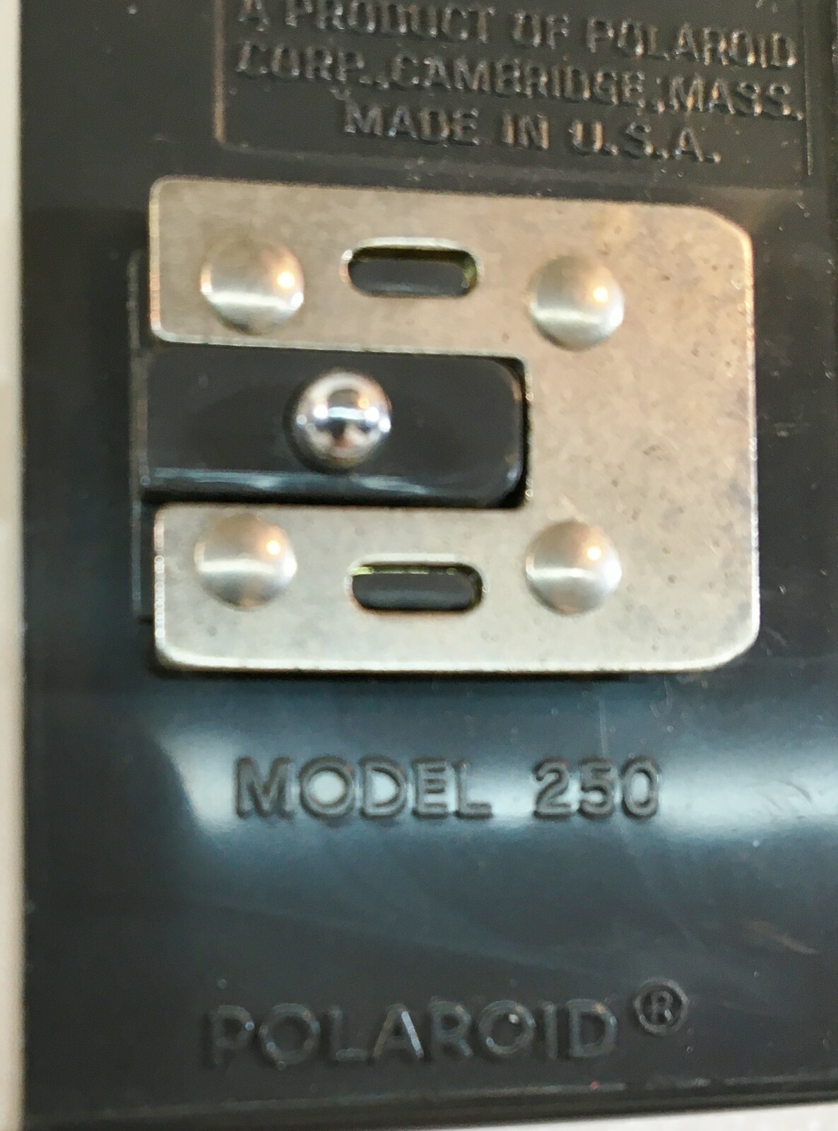 POLAROID FLASH WINK LIGHT MODEL 250 COMPLETE IN ORIGINAL BOX