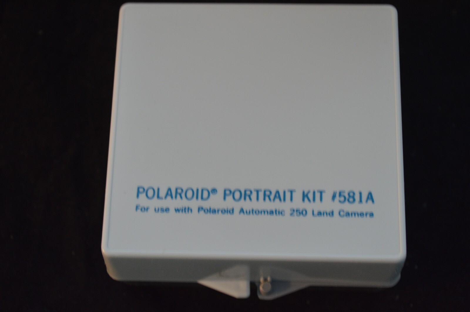 NEW Vintage POLAROID Portrait Kit #581A with original box