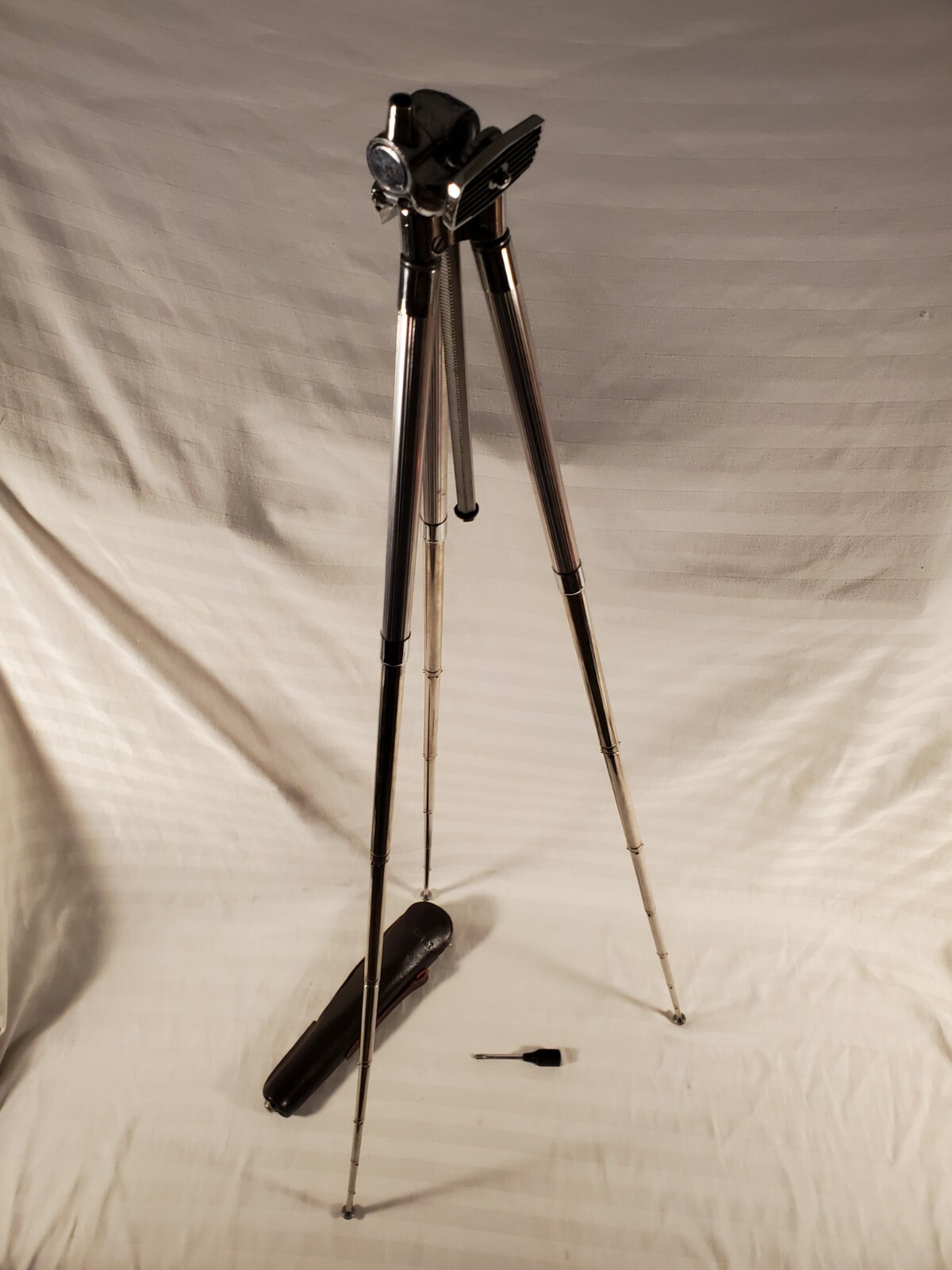Vintage Alpex Tripod Expandable Legs in Leather Case ~ Made In Japan