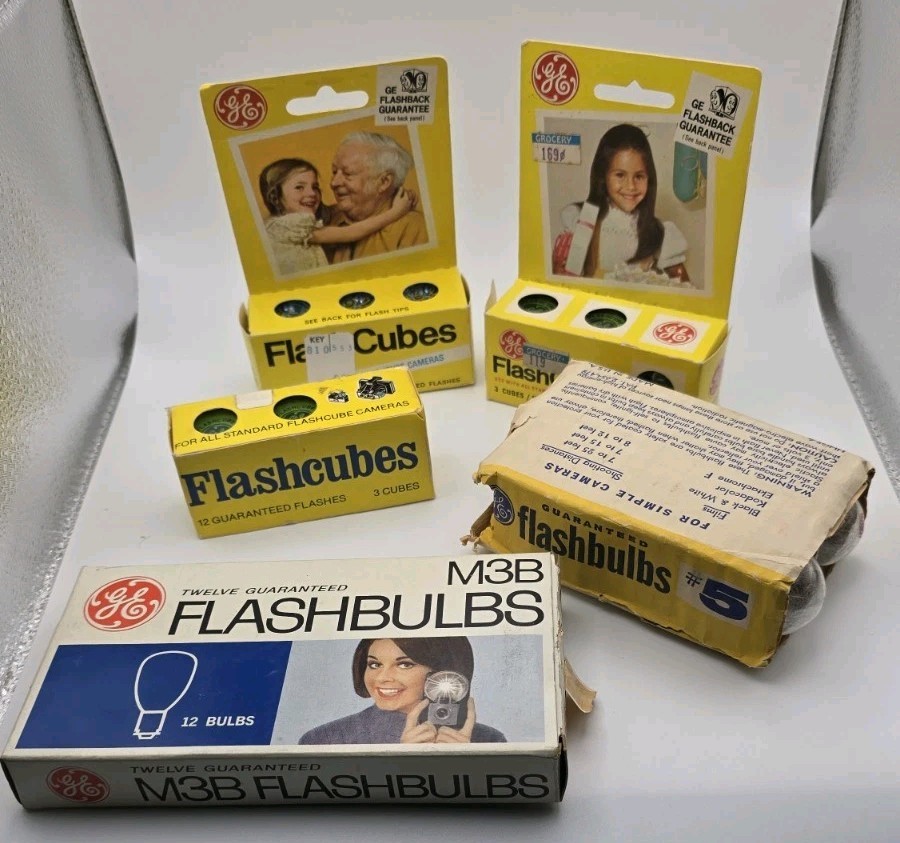 GE General Electric Flashcubes Flashbulbs Lot M3B #5 USA Vintage New Old Stock