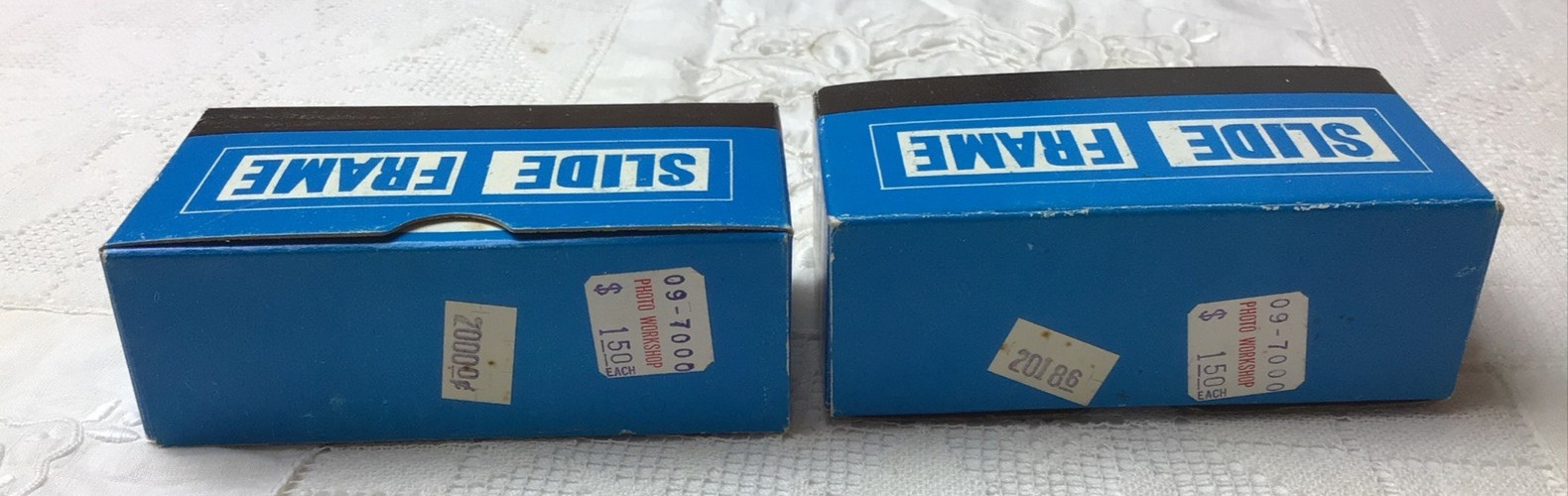 Lot/2 boxes Vintage cardboard 35mm empty slide frames made in Japan one full