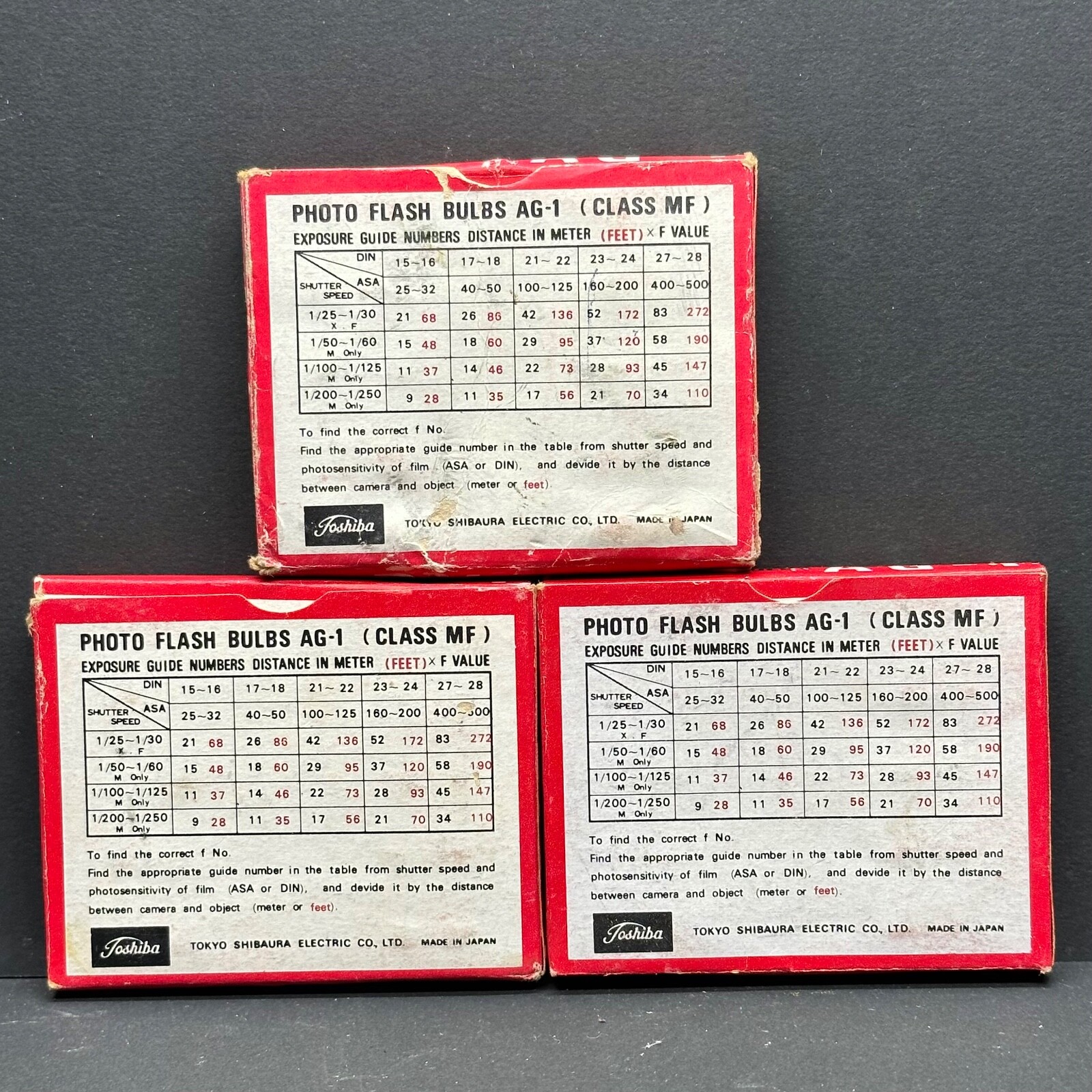 Vintage New Old Stock Toshiba AG-1 MF class Photo Flash Lamp Bulbs- 10 in box