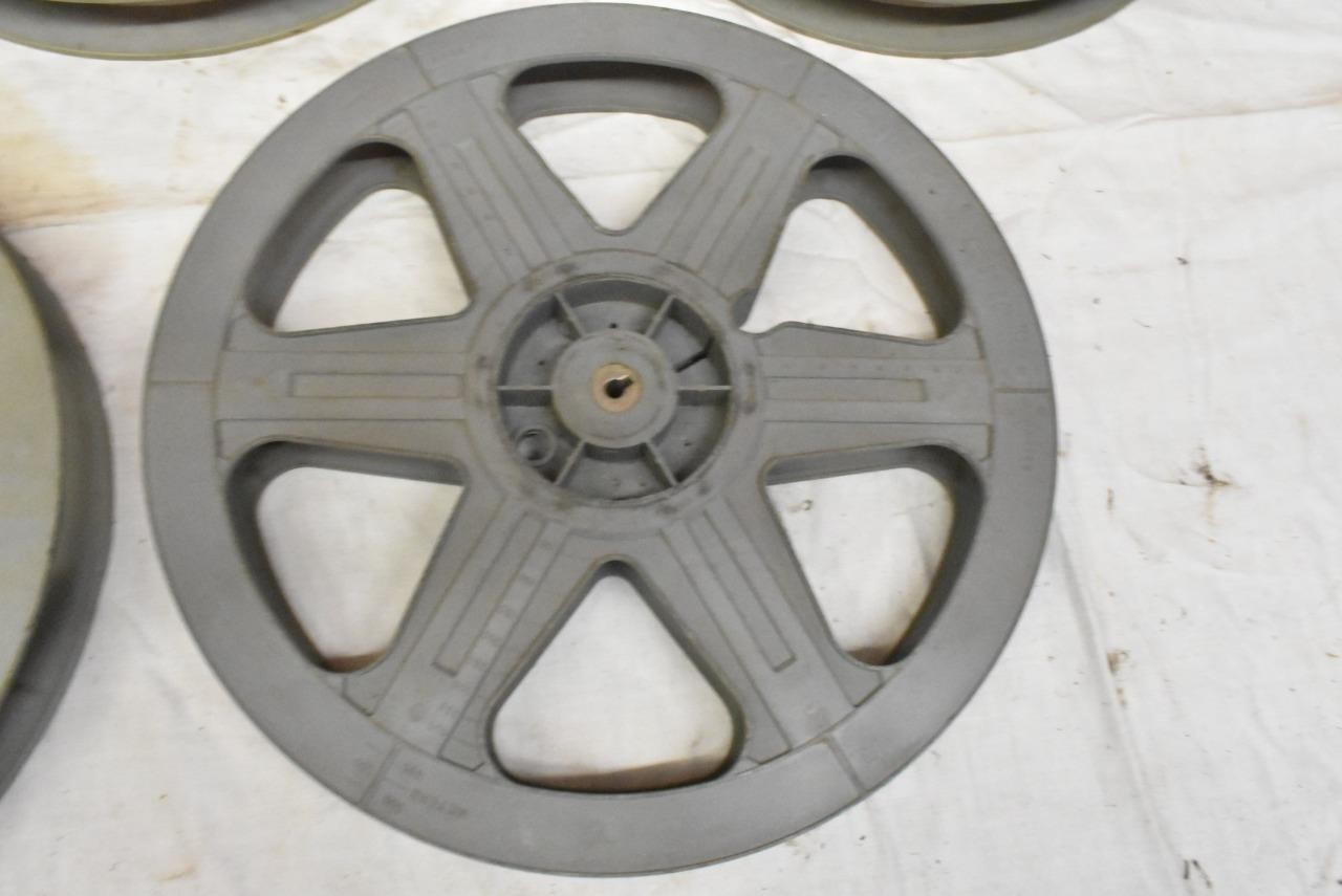 Lot of 5 Vintage 35 mm Movie Theater Film Reel Plastic 14.5″ Plio Magic