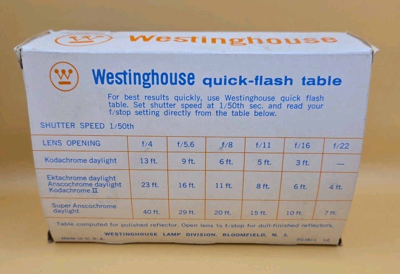 Vintage ~ FOCAL & Westinghouse ~ 5B Flashbulbs ~ 30 Bulbs ~ New Old Stock