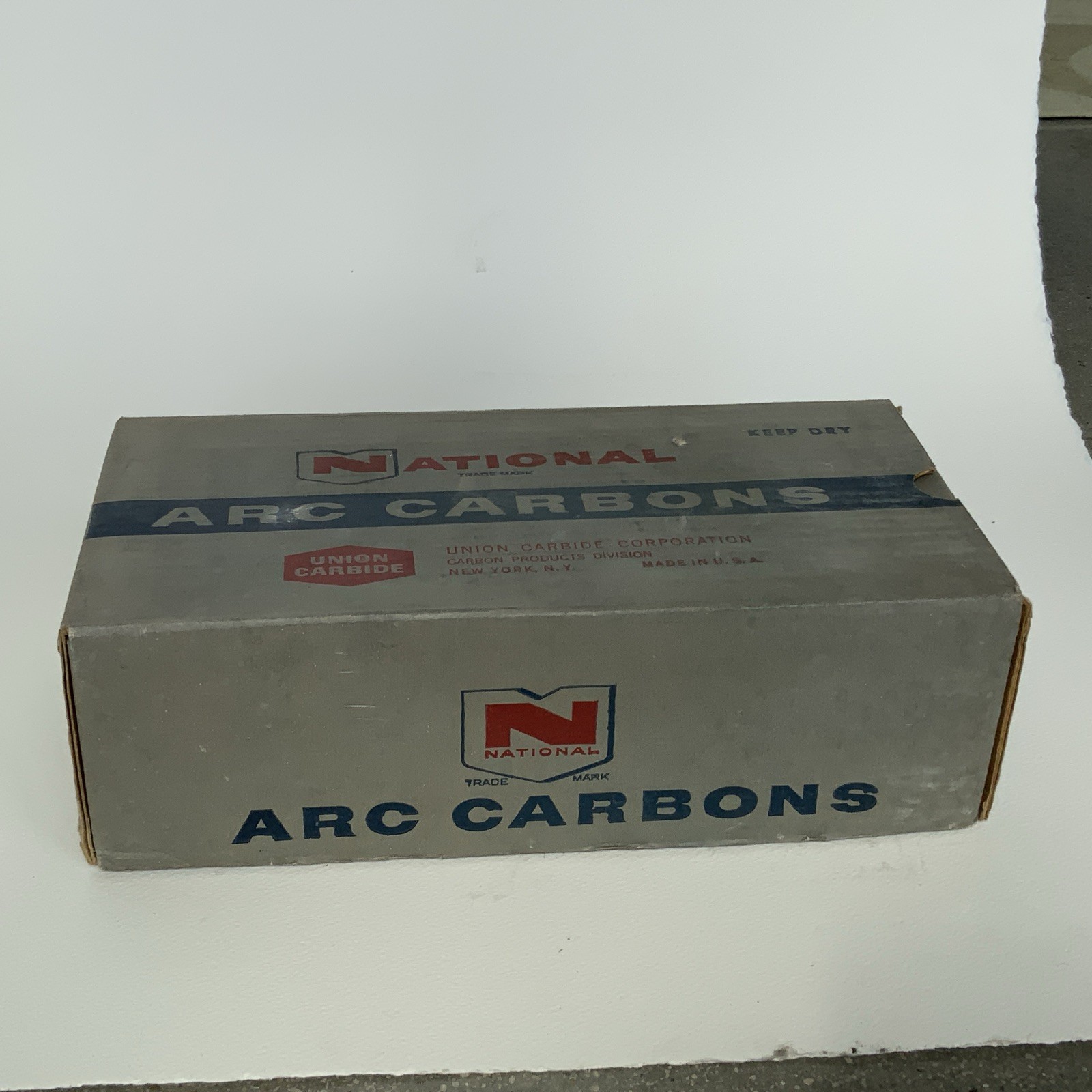 National CARBON ARC RODS – 1 BOX of 50 5/8“ x 12″ Projector Core NEGATIVE