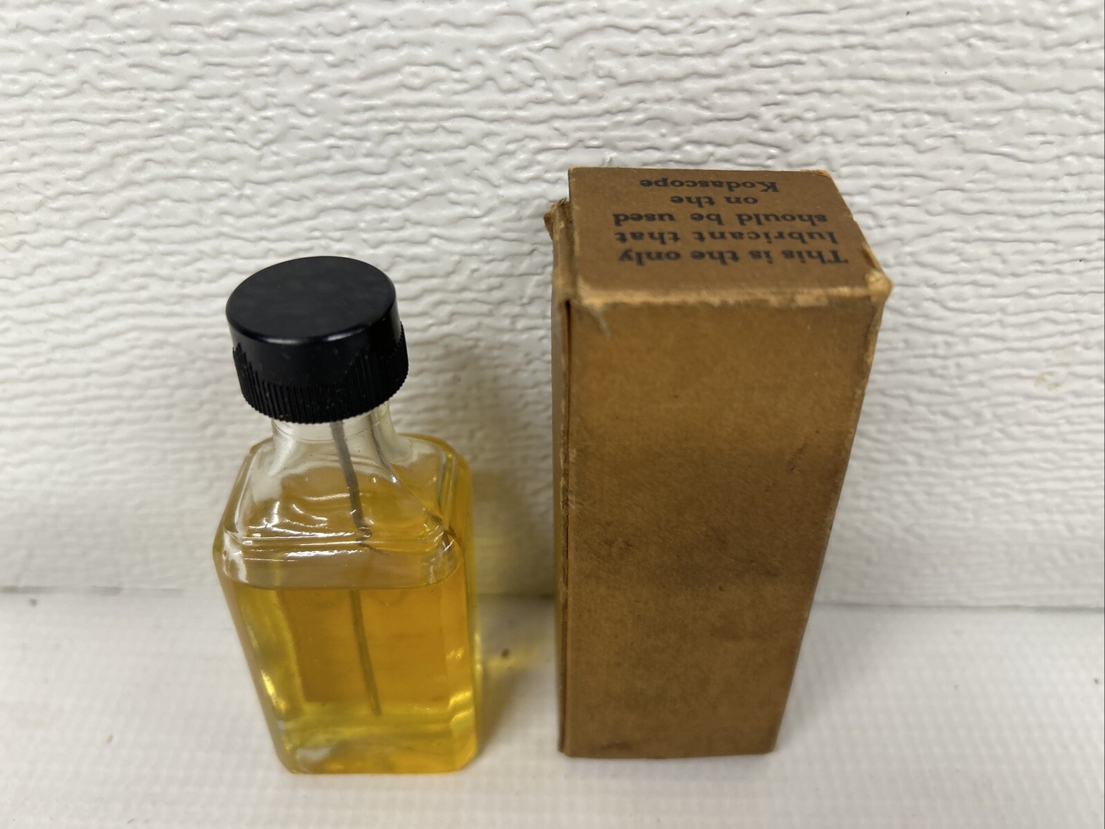 Vintage Eastman Kodak Kodascope Lubricating Oil Box Partial Bottle