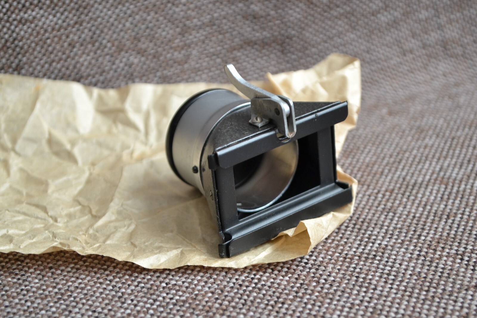 Vintage iron Magnifying Loupe L-5 For Viewing Film Frames USSR