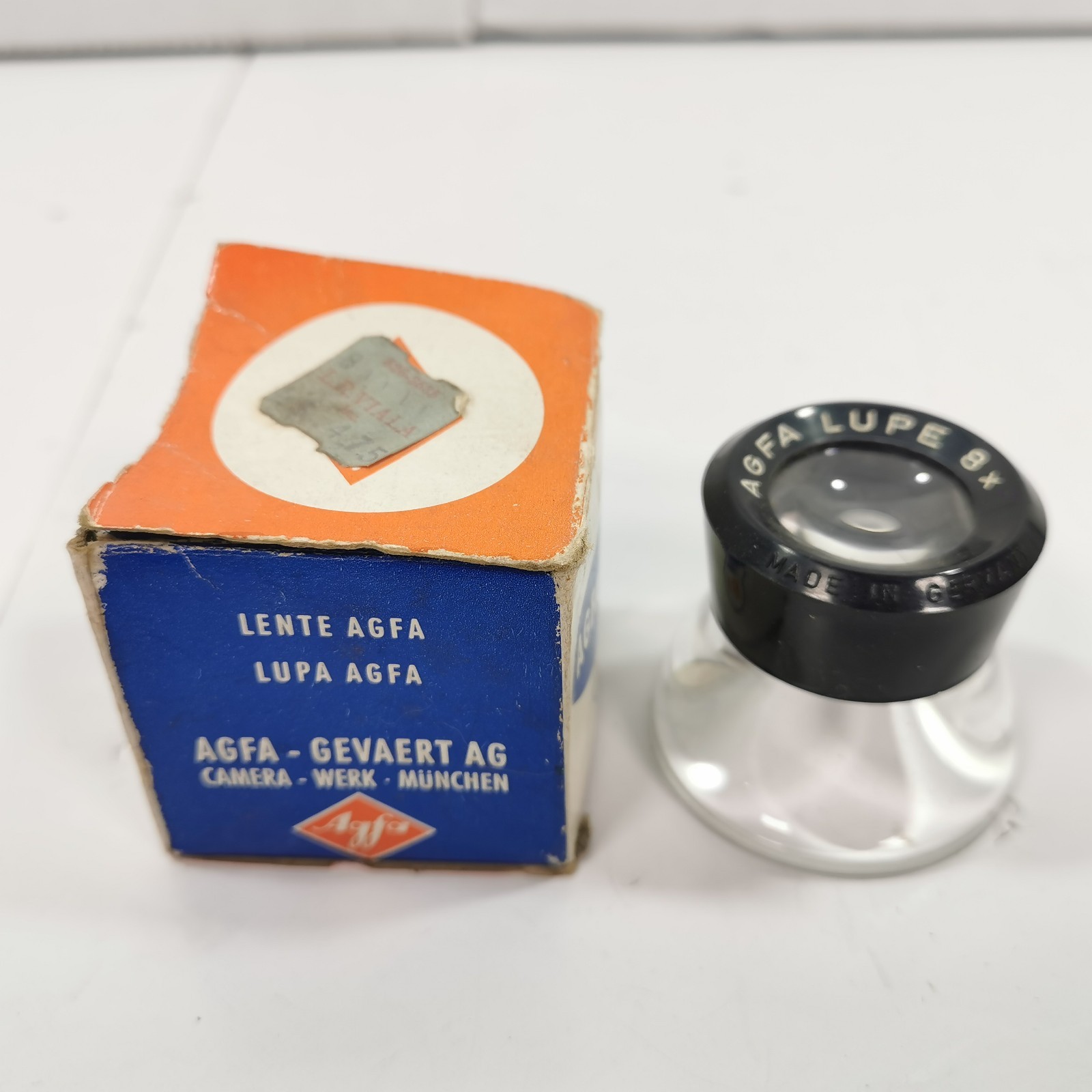 AGFA 8X STAND LOUPE MAGNIFYING GLASS GERMANY FOR SLIDES & NEGATIVES IN BOX