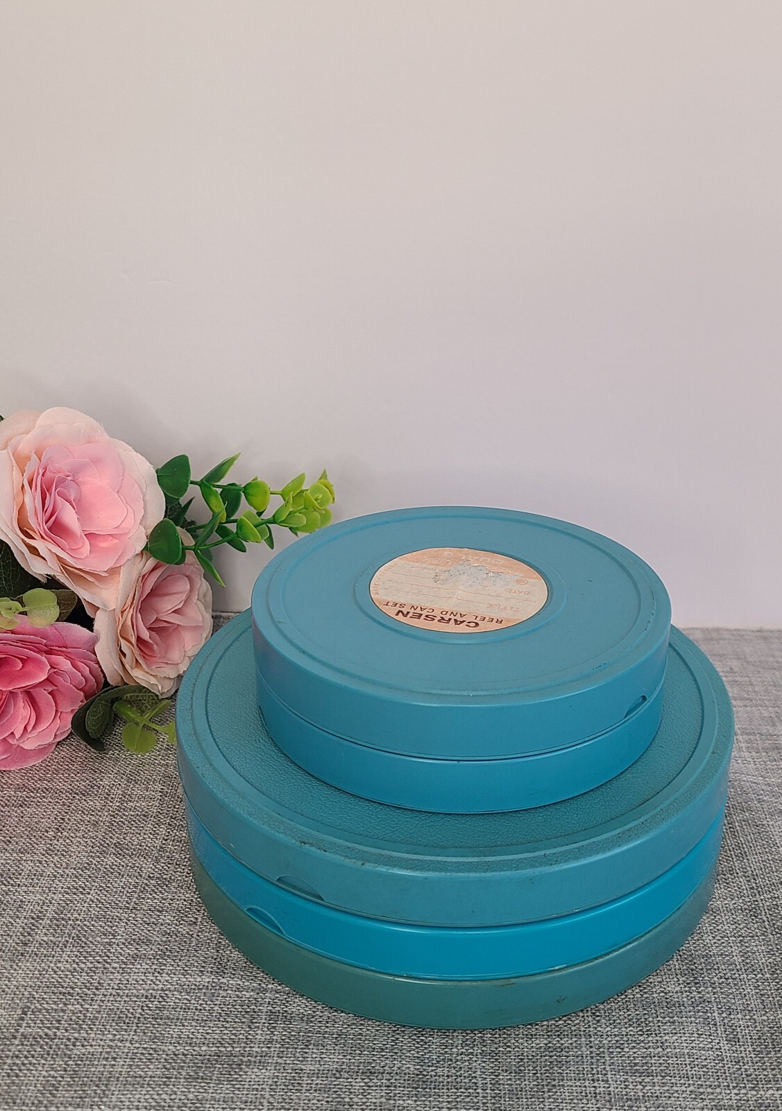 Vintage Set Of 5 Plastic Cases And Reels Dual 8mm 200 & 400 FT, Made In Canada