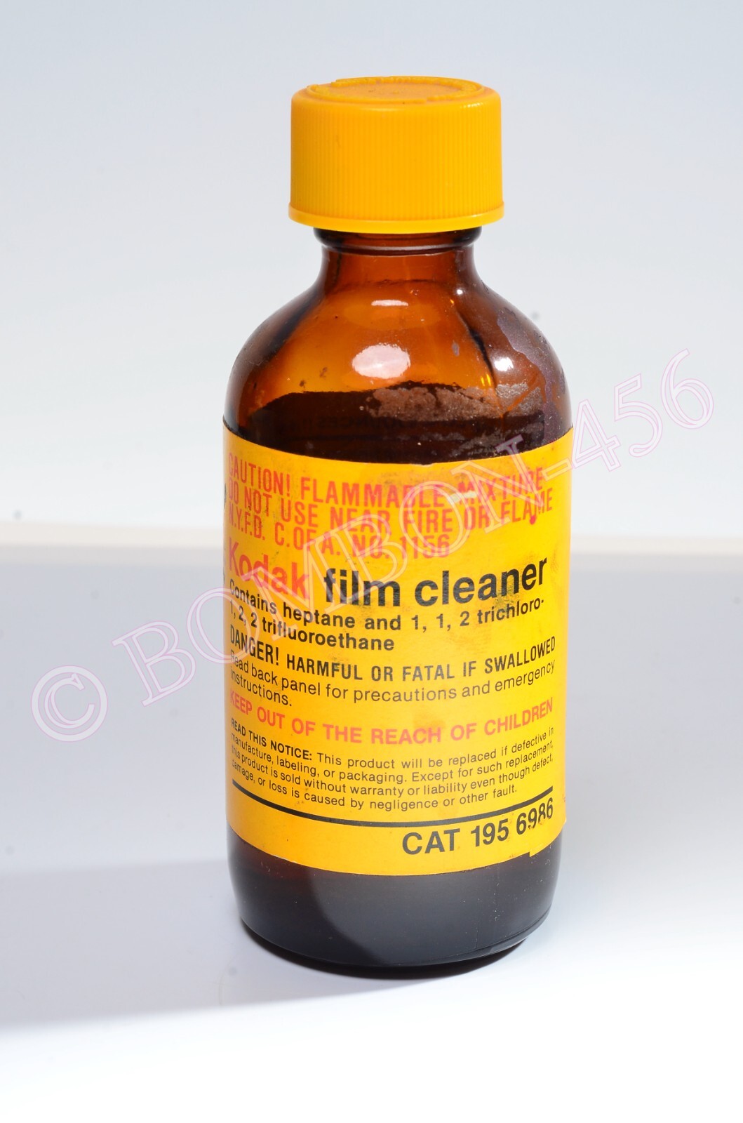VINTAGE AUTHENTIC KODAK FILM CLEANER CAT 195 6986 4 FL OZ BOTTLE, 50%-2OZ FULL
