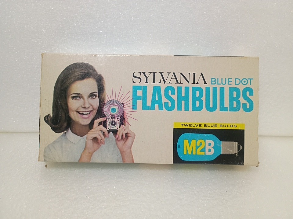 Sylvania ~ M2B Blue Dot Flashbulbs ~ 10 Count