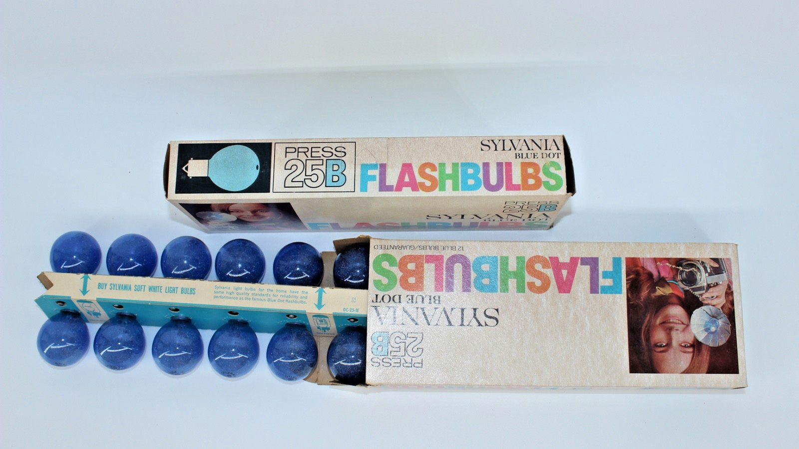 Sylvania Blue Dot Flashbulbs 25B 24 Bulbs Open Original Packaging Lot of 2 Boxes