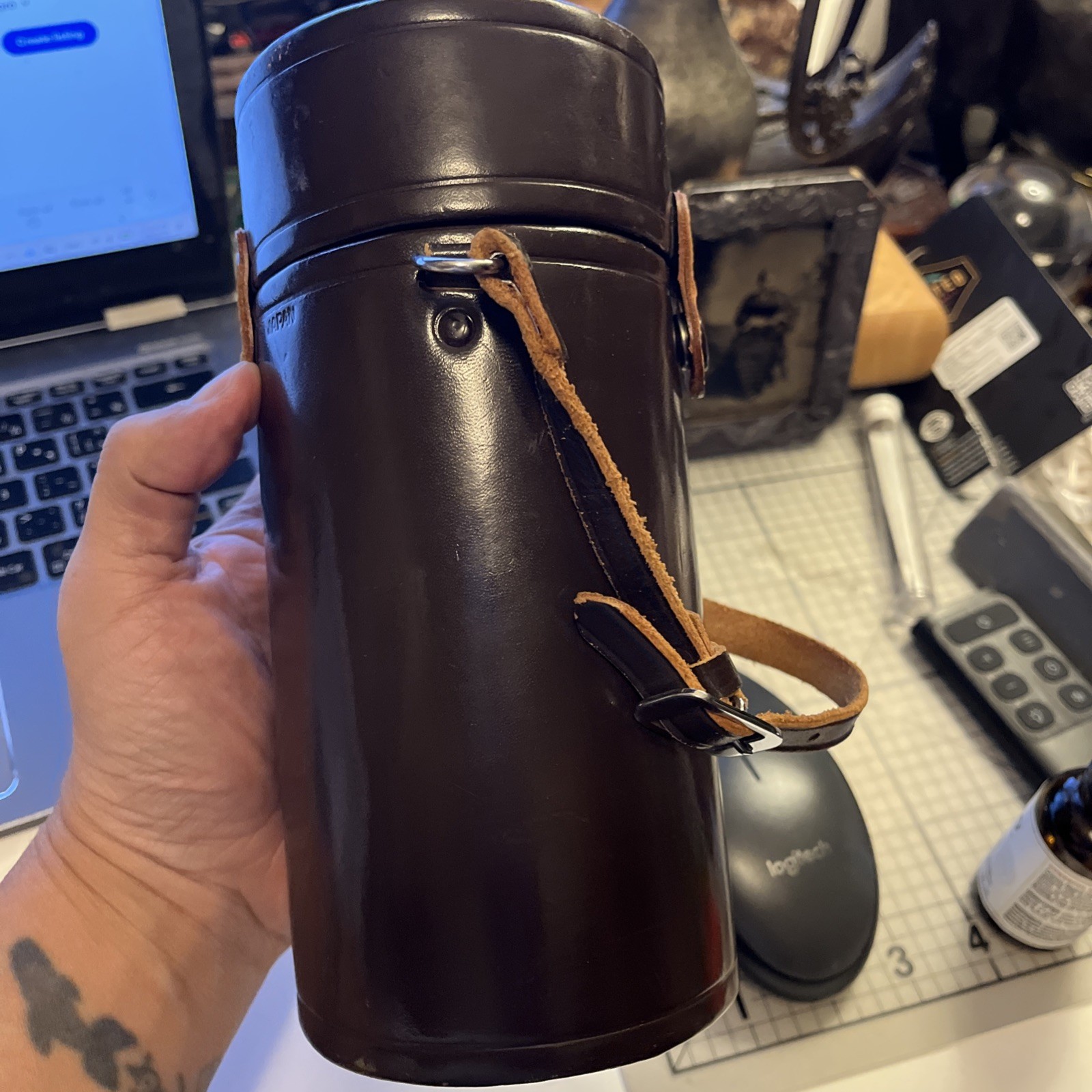 Vintage Nippon Kogaku Tokyo Hard Brown Leather Lens Case 7.5″ x3.5in