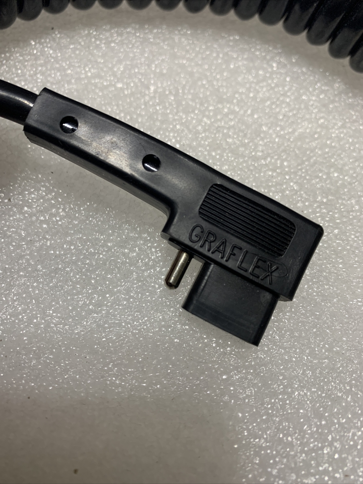 Graflex Heavy Duty Flash Strobonar Cable 2post F/1pin to 1post/1 pin 33” – 60”