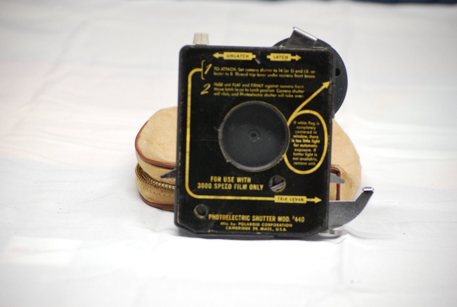 Polaroid 440 Photoelectric Shutter with Case
