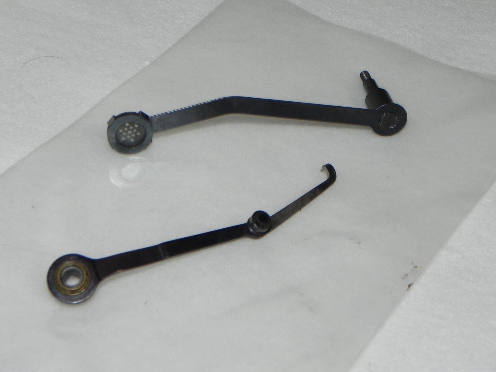Ampro Futurist 8 Projector Parts: 2 levers