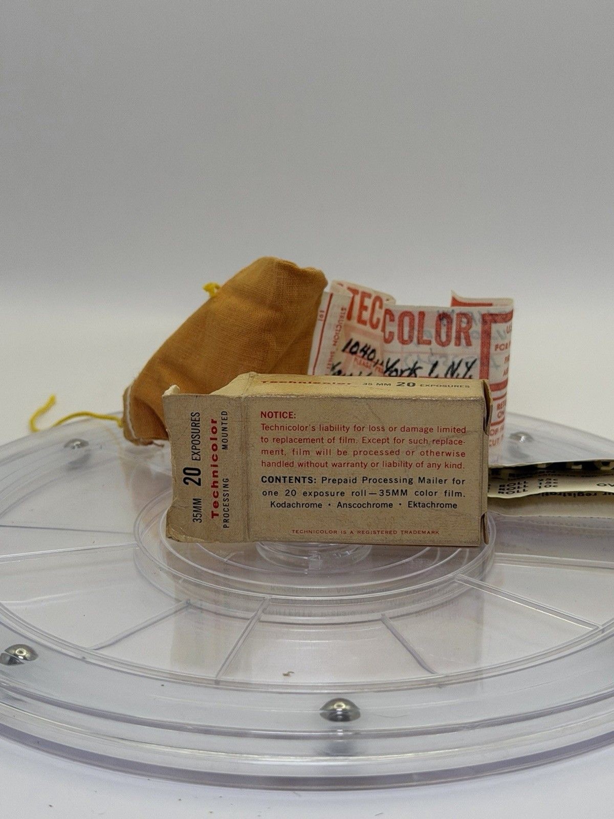 Vintage Technicolor 35mm 20 Exposure Prepaid Film Processing Mailer & Box