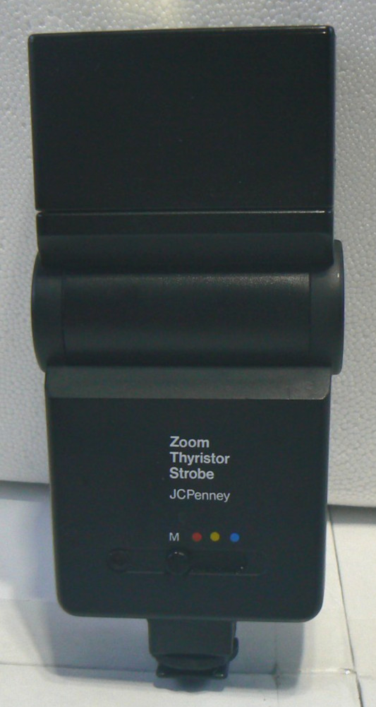 JC Penney Thyristor Strobe Camera Universal Hot Shoe Flash – Works TESTED