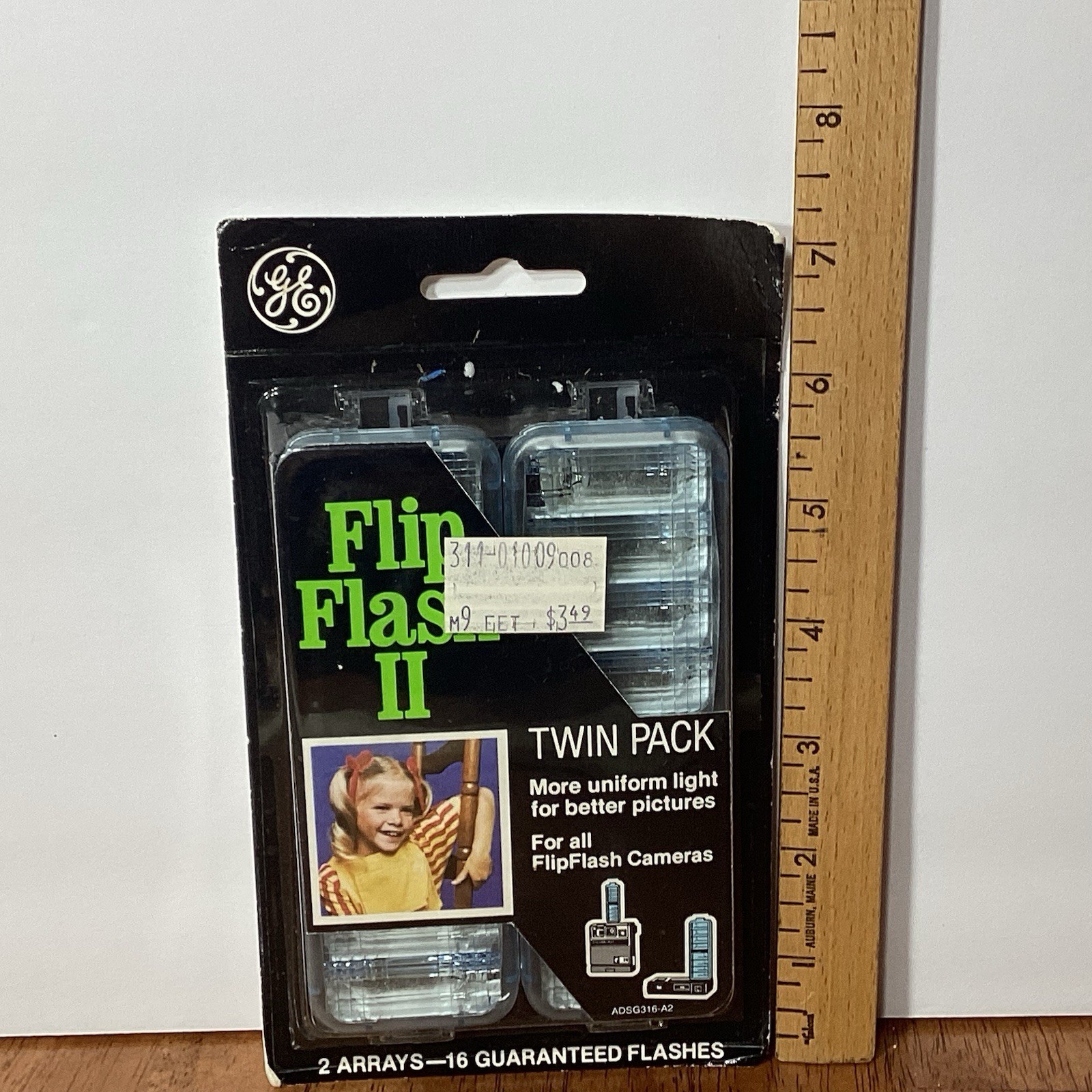 Vintage NOS GE FLIP FLASH II Twin Pack 16 Total Flashes