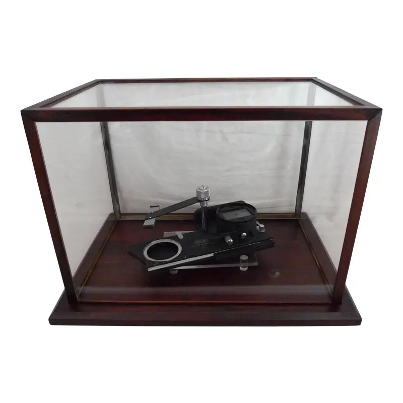 Vintage Leica Sliding Focusing Copying Attachment – Wood & Acrylic Display Case