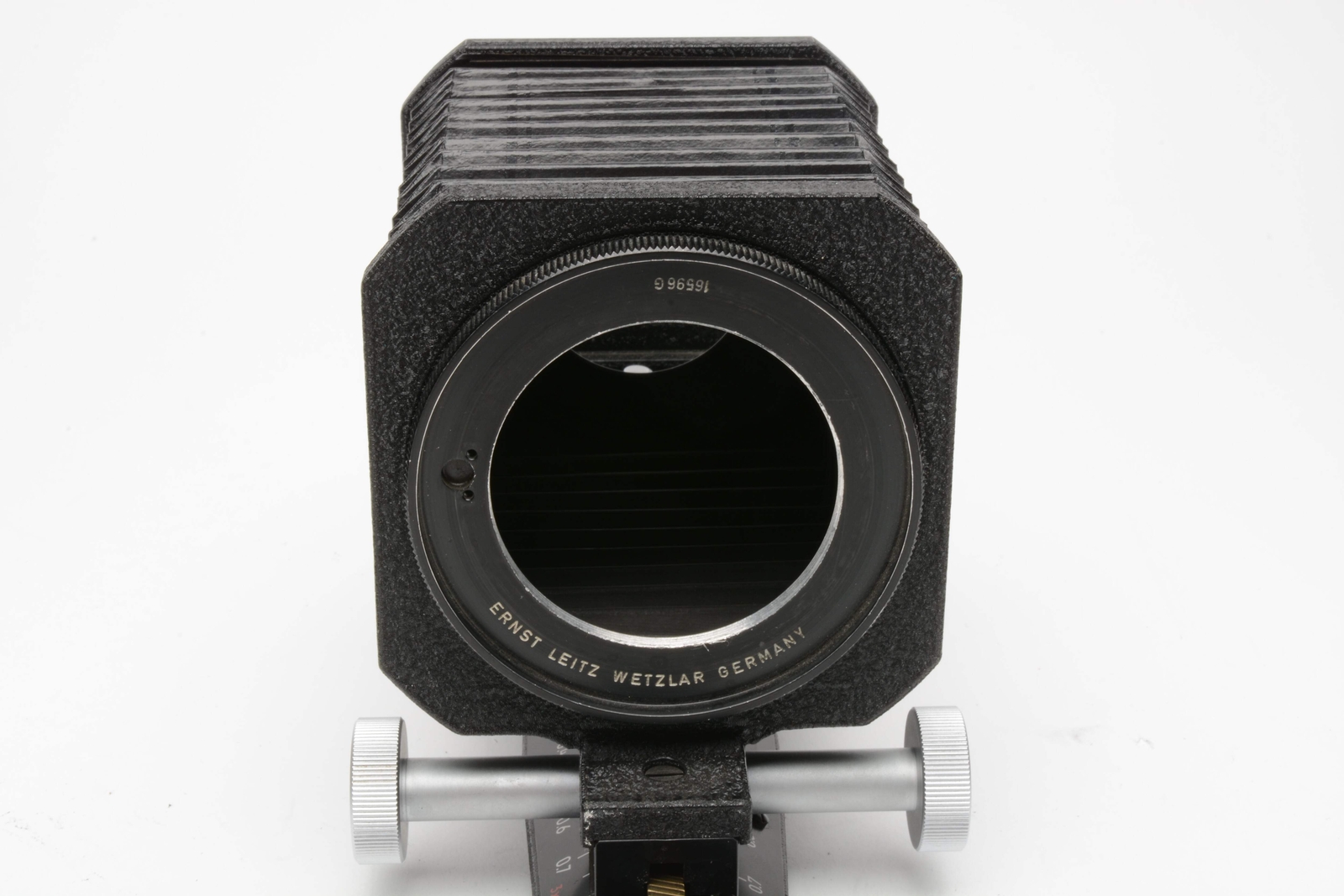 Leica Bellows 1 UXOOR #16555 w/UOOND 16596G M Mount adapter *Read