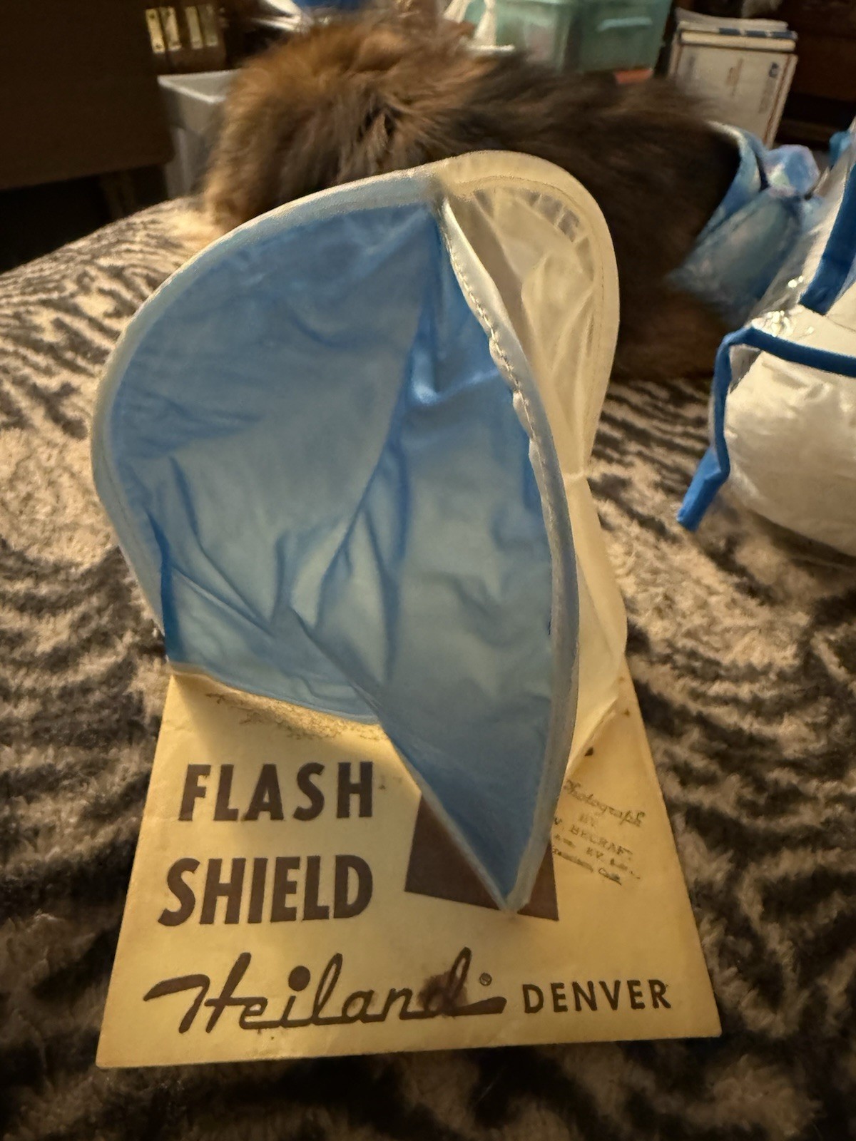 Synchro-Mite 3 In 1 Flash Shield by Heiland Vintage Photography Equipment